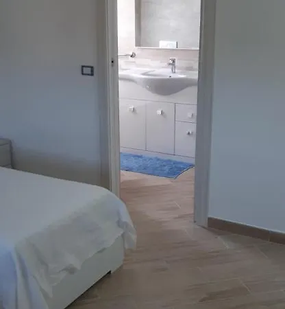 Camere Private 1 2 3 Pula Pensionat Pula