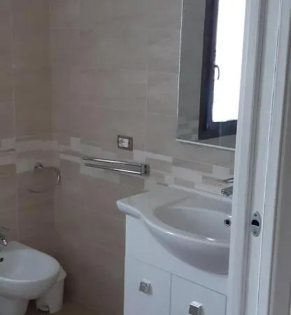 Camere Private 1 2 3 Pula Pensionat