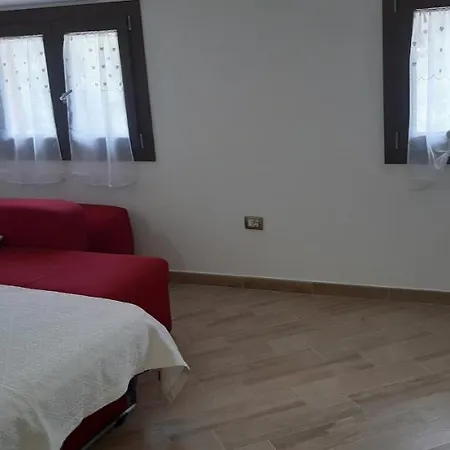 Camere Private 1 2 3 Pula Guest house